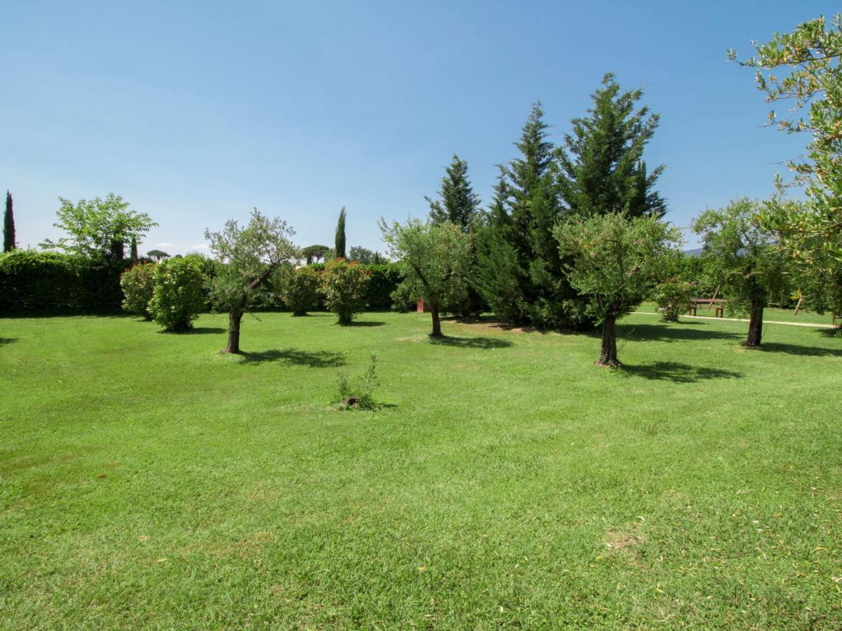 Apartment Trilocale By Interhome Orentano Bagian luar foto