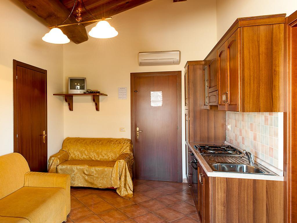 Apartment Trilocale By Interhome Orentano Bagian luar foto